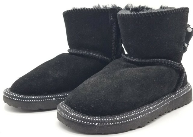 ugg f19010d