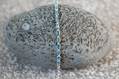 Elektrischer Blau & Weiß Topas Sterlingsilber Armband