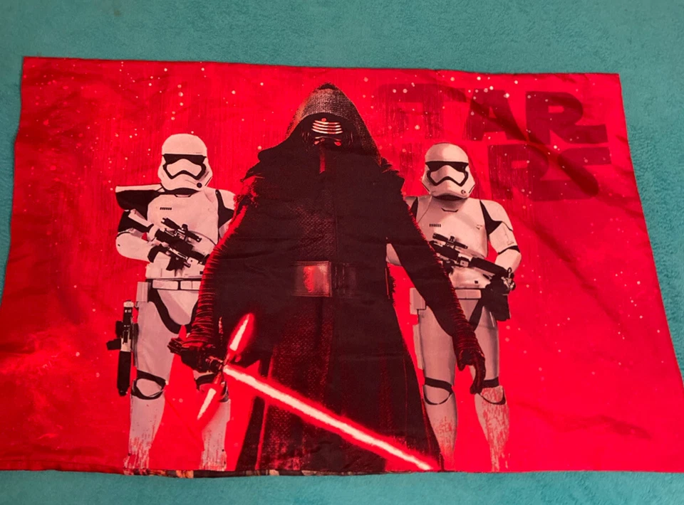 Star Wars Red Pillowcase The Force Awakens EUC - Image 2 of 4