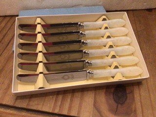 Vintage Stainless Steel Dessert Butter Knives Made In Sheffield England