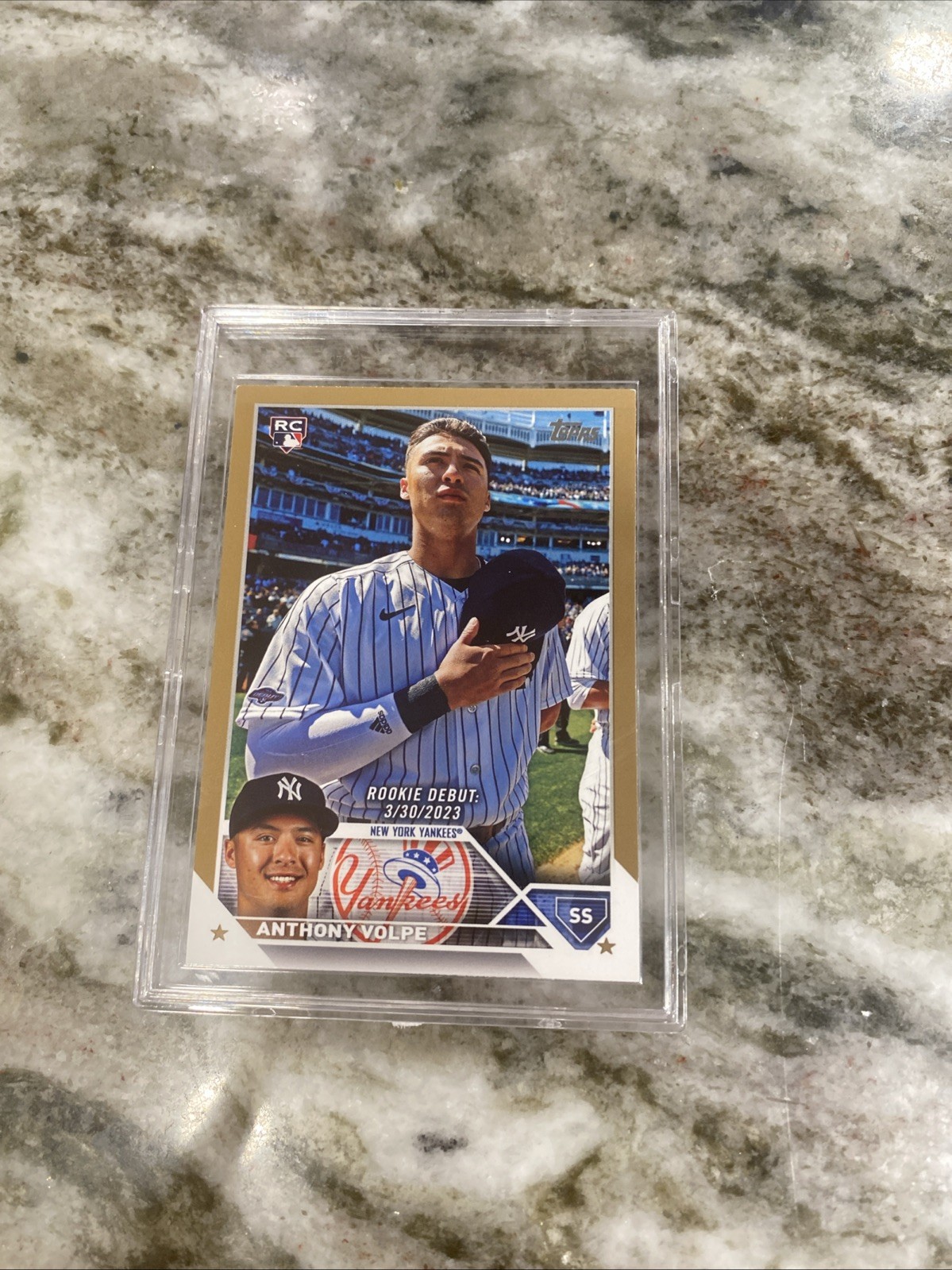 2023 Topps Update Series - Rookie Debut Anthony Volpe #US77 Gold /2023 (RC)