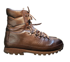 Altberg Defender lightweight boots for Hiking, Fishing, Walking UK 9 M