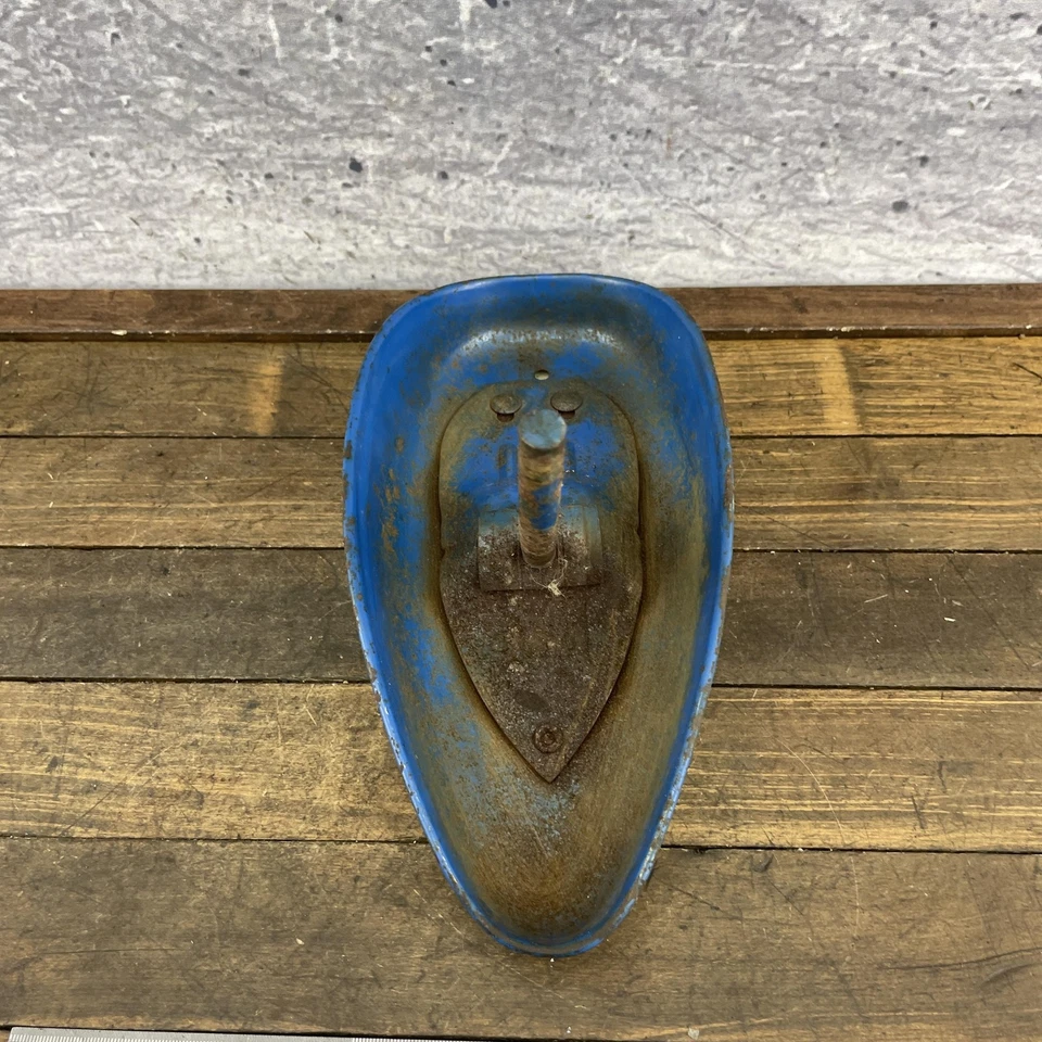 Tija de sillín de triciclo Troxel de colección bandeja de sillín de metal años 50 60 azul blanco Foto 2 de 4