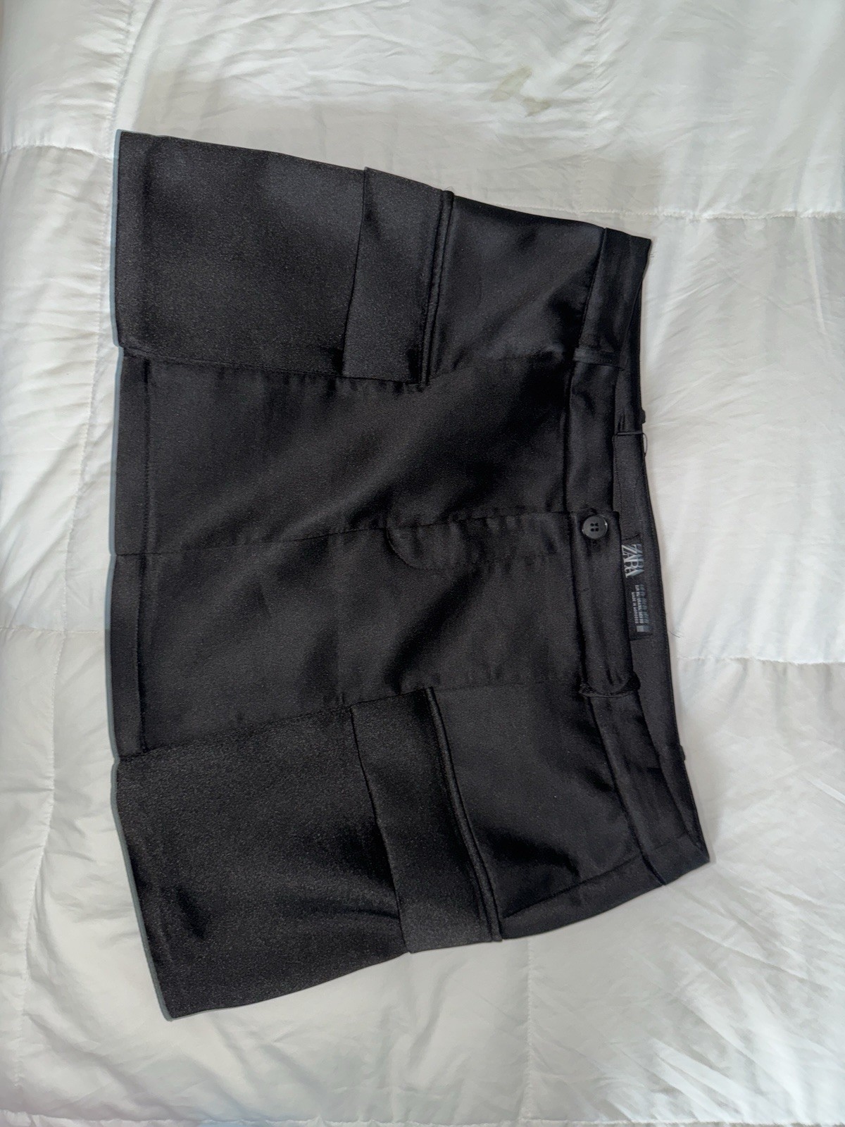 ZARA SATIN EFFECT CARGO MINI XL *SOLD OUT image 2