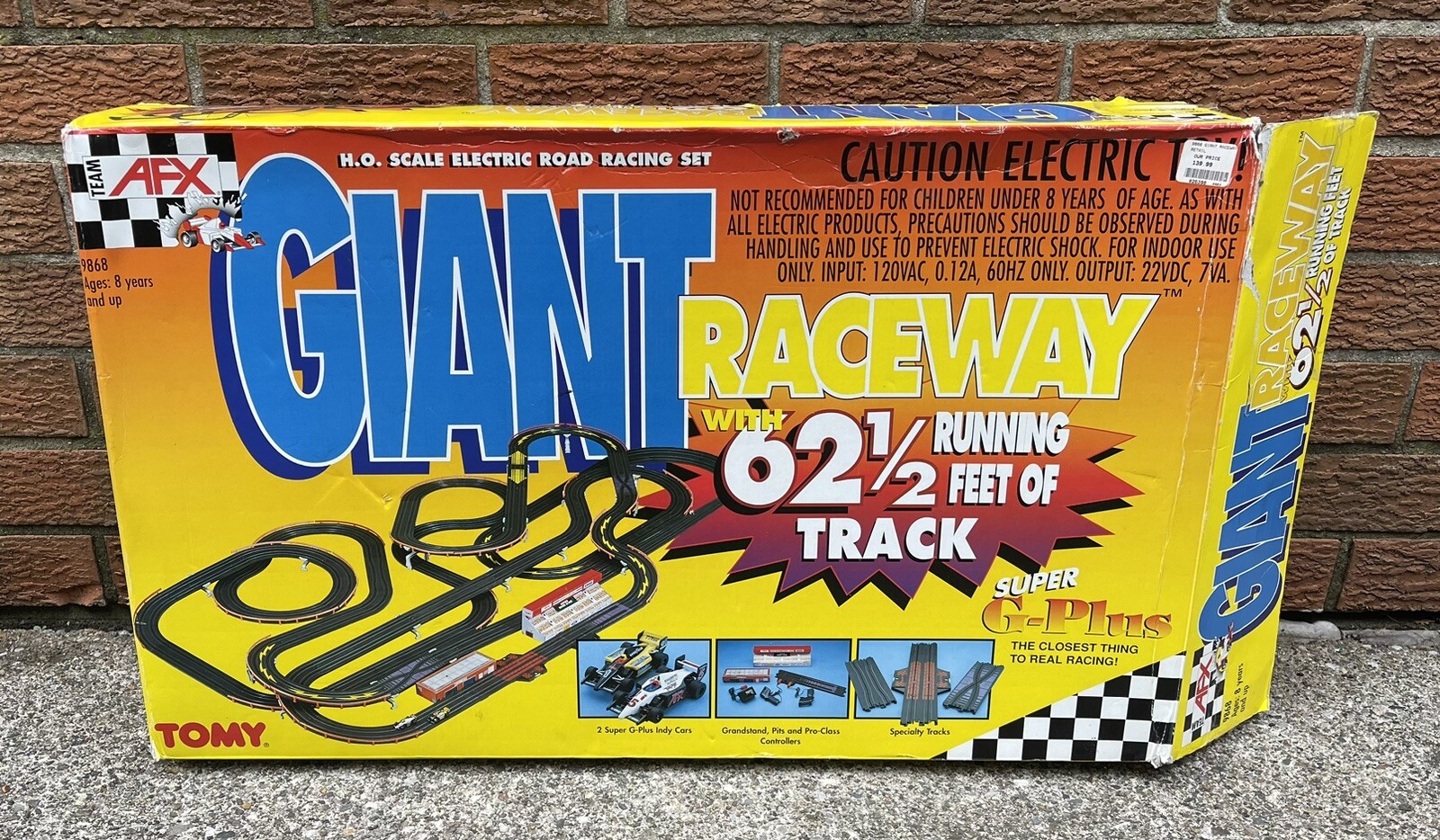 AFX AURORA Tomy Giant Raceway 9868 HO Scale Electric Road Race Track
