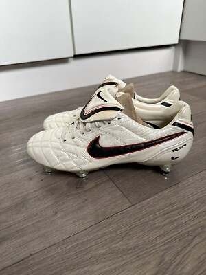 Nike Tiempo Legend Football Boots Men’s 2010 UK