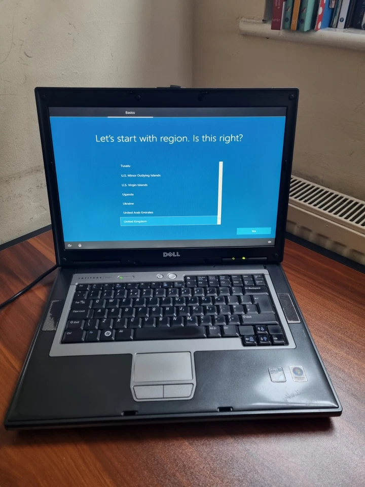 Dell Latitude D531 AMD Dual Core 1.8Ghz, 2Gb, ATI RADEON + FAST UK 🇬🇧 POST! - Image 2 of 4