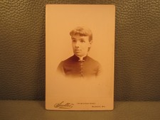 Victorian Antique Cabinet Card Photo of a Young Woman