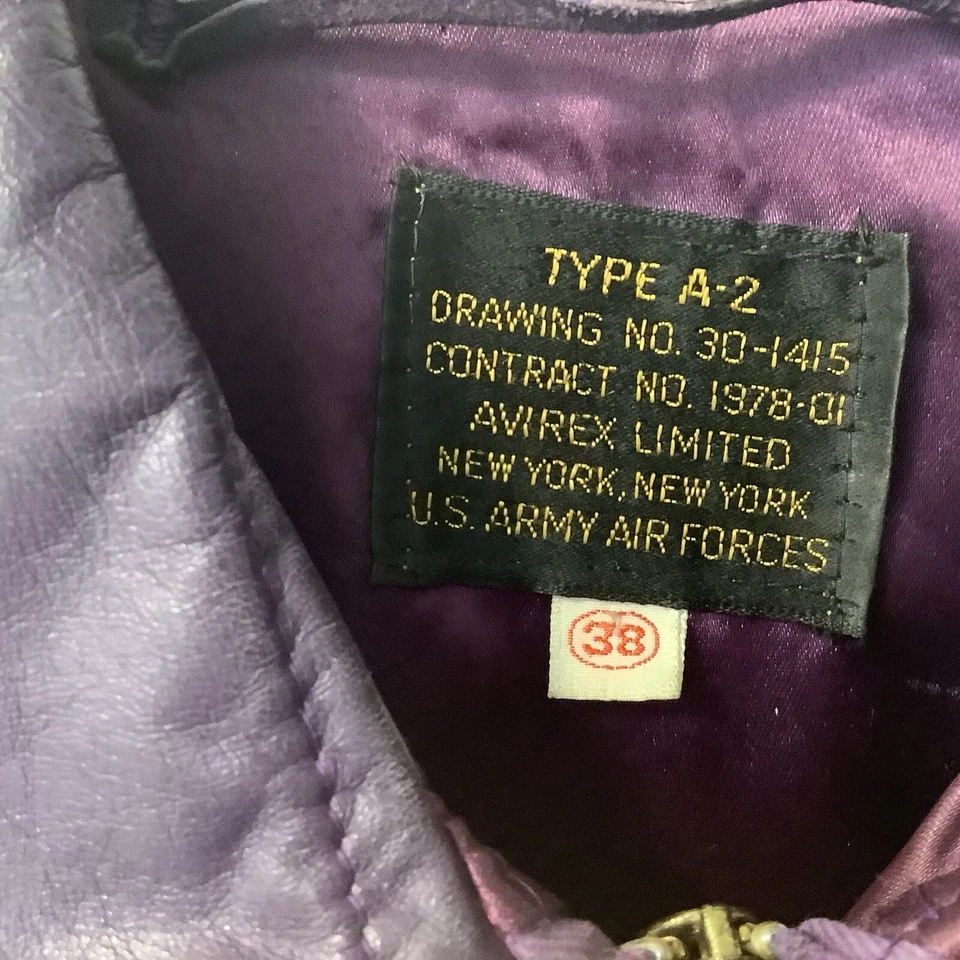 Jaqueta bombardeiro de couro vintage tipo A-2 exército forças aéreas tamanho 38 roxa - Imagem 4 de 4