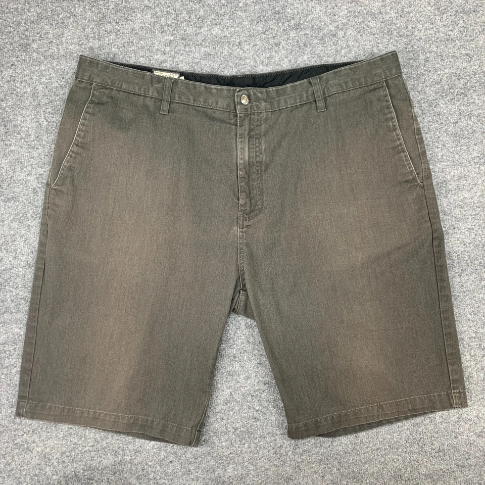 Volcom Shorts Mens 40 Charcoal Gray Cotton Blend Embroidered Logo Dockside Chino - Image 2 of 4