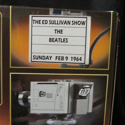 MEGA THE BEATLES Ed Sullivan Show 681ピース MEGA BEATLES ED SULLIVAN SHOW 681 PIECES LIGHTED STAGE