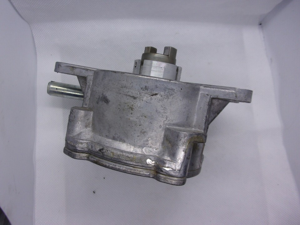 Pump A Vacuum Mercedes 320 CDI OM642 A6422300165 eBay