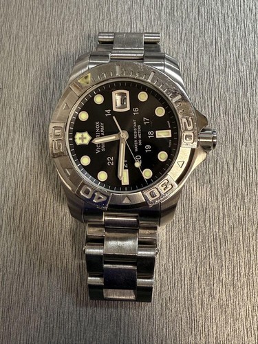 Rare Victorinox dive master 500 watch Wristwatch New battery replaced Used F/S - Picture 1 of 7