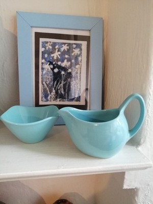 Midwinter Stylecraft kleine Kanne und Zuckerdose, türkisblau um 1963