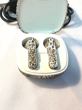 Zunammy wireless Blue Tooth Rubberized Blue Tooth 'CHEETAH" Ear Buds