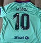 Lionel Messi Signed FC Barcelona Soccer Jersey BAS Witnessed 2W114168