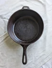 Unmarked WAGNER WARE NO. 8 CAST IRON 10 1/2 Inch CHICKEN FRYER MADE IN USA H