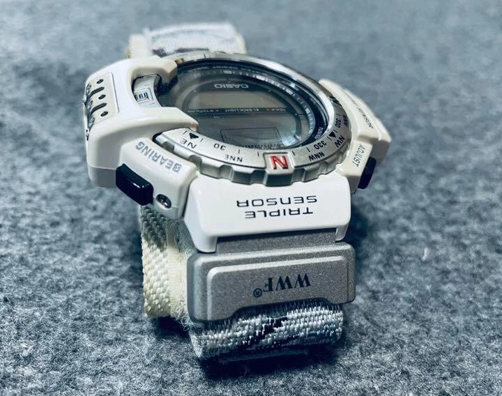 Casio Pro Trek PRT40WWJ WWF Limited Edition Quartz White Wristwatch