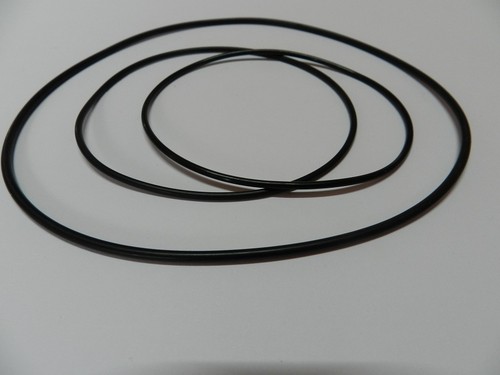 Set cinghie nastro adatto per Grundig TK 2400 FM Rubber drive belt kit - Foto 1 di 2