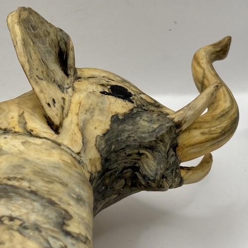 Crushed Oyster Shell Elephant Figurine - Single Elephant - 9” Long by 7" Tall - Picture 20 of 24