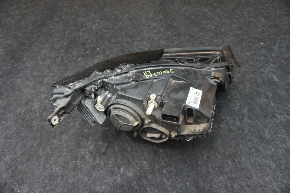 Conjunto de lámpara de faro LED delantero izquierdo OEM 63117448391 BMW I3 94 REX 2016-17 Foto 4 de 4