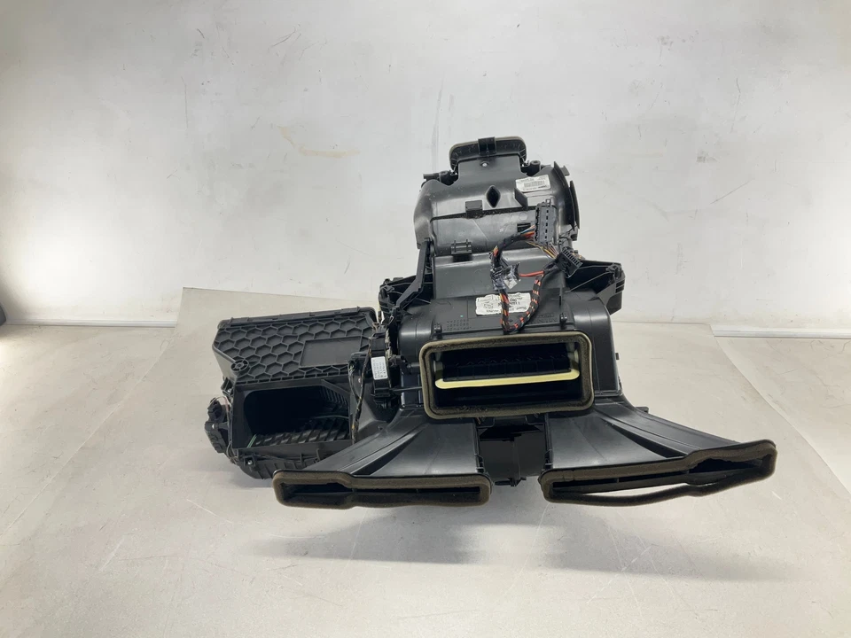 11-16 MINI Countryman HVAC AC Climatizador Calentador Soplador Motor Carcasa Caja Fabricante de Equipo Original Foto 2 de 4