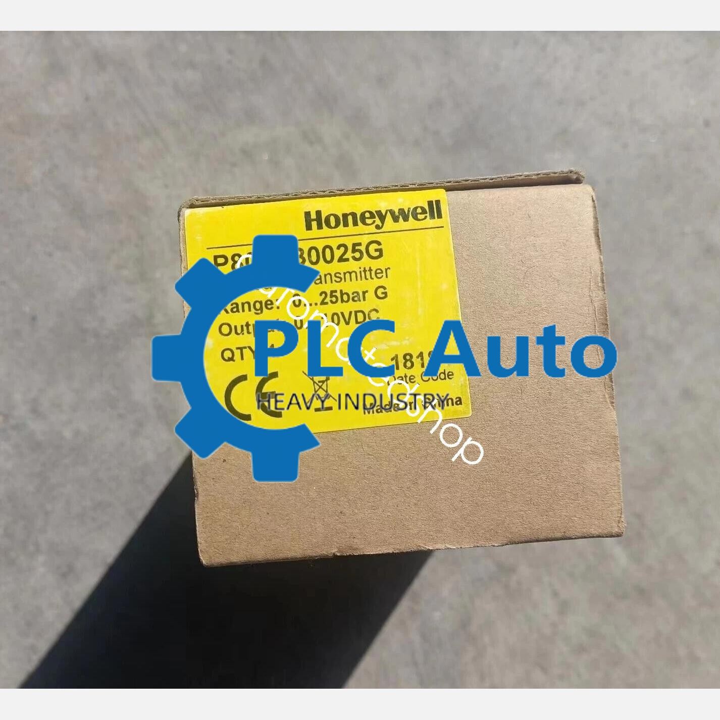 1pc NEW P8000B0025G pressure sensor Shipping DHL or FedEX