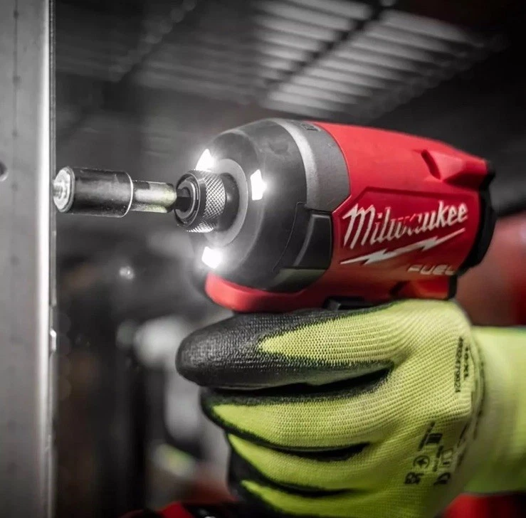 Milwaukee M18FID3-0 18V M18 FUEL Cordless Impact 1/4" Hex Driver* (Body Only) - Image 4 of 4