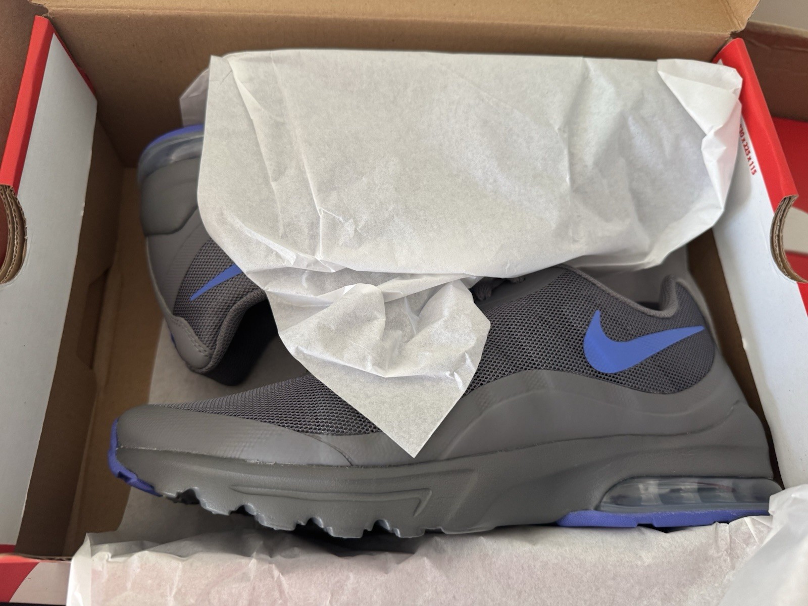 Nike Men's Grey/Blue Low Top Lace-Up Trainers UK 9 Sneaker New with Box