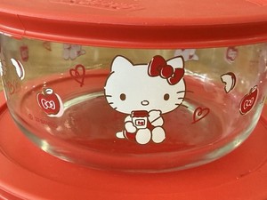 Hello Kitty Pyrex Set | eBay