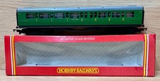 Hornby 'OO' Gauge R4009 B.R. Southern Region Composite Coach 5530 Boxed