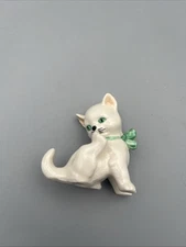 Vtg Goebel White Cat Kitty Kitten Figurine Green Bow & W. Germany 2.5”