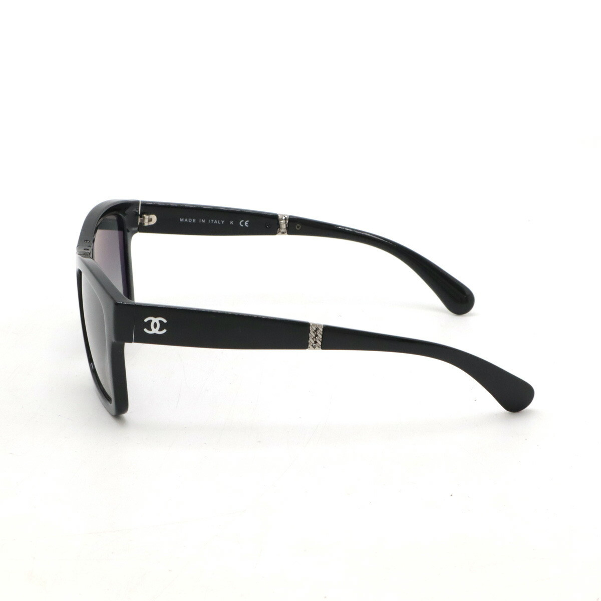 CHANEL Folding Sunglasses with Coco Mark, Black Smoke CHANEL Folding Sunglasses with Coco Mark, Black Smoke