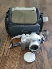 Canon PowerShot S2 IS 5.0MP Digital Camera - With Case - Tested and Working