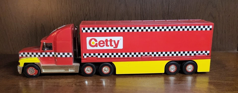 Getty Transforming Truck 2000 7th series edition in box, tested and working - Image 3 of 4