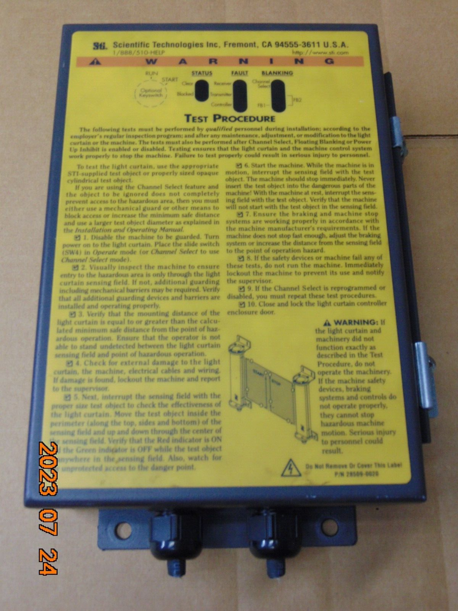 STI 70027-1000 LCC-FB-AC1-U Light Curtain Controller Enclosure