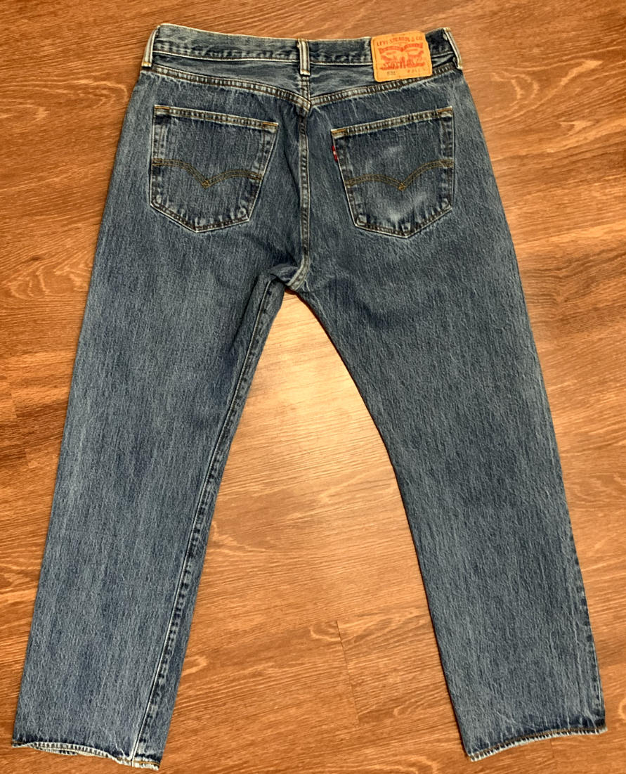 Levi's 501 Men's Jeans 34x30 Original Fit Button Fly PC9-00501