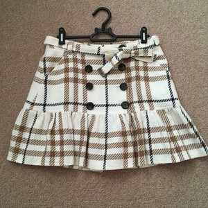 saia xadrez burberry