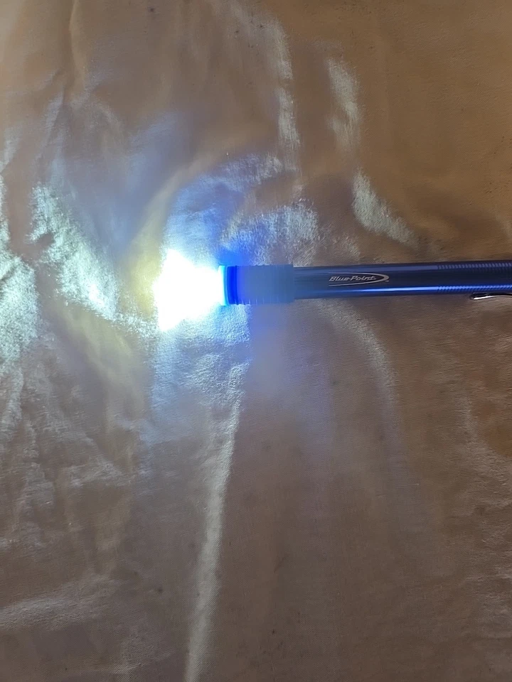 Blue Point 3'watt LED Penlight ECFB200BL Made By Snap On - Image 2 of 3