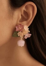 Chico’s Flower Earrings Gradient Pink Leaf Tulip Petal Ombré Boho Glass Delicate