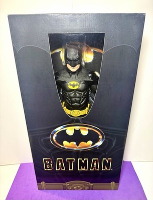 NECA Batman 1989 Michael Keaton 1:4 Scale / 18in / 45.72cm Action
