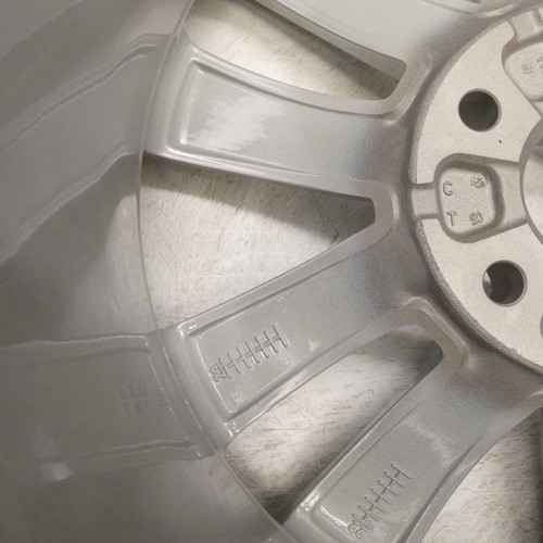 AUDI A3 8Y SE SILVER 16" ALLOY WHEEL RIM 7J OEM 8Y0601025 GENUINE X1 - Picture 10 of 13
