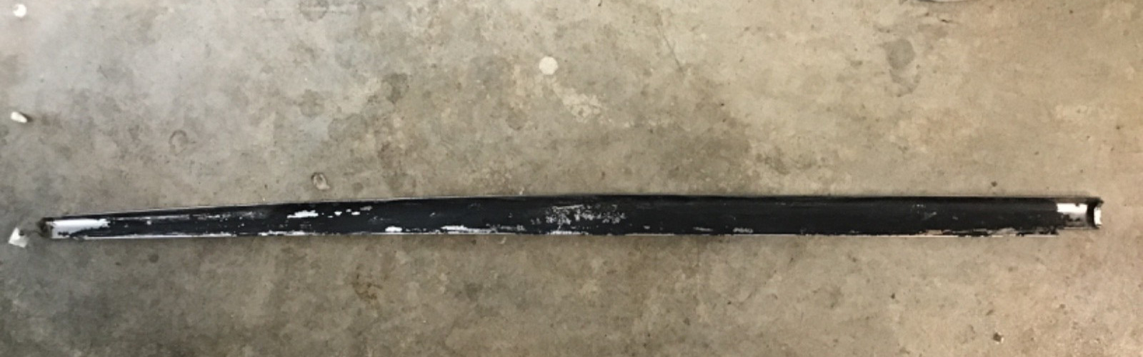 1965-1980 Rolls Royce Silver Wraith / Shadow II Rear Left Door Molding