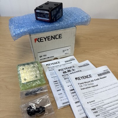 NEW! Keyence SR-751 Fixed Mount 2D Barcode Code Reader