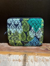 Vera Bradley 10 1/2" X 8 1/2" Tablet Sleeve Case Pre-Owned