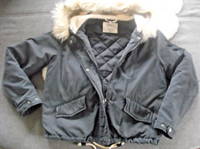 Graue Jacke von ONLY in GR.M mit Kapuze kaum getragen