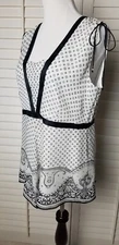 Nine West 100% Silk  Tunic, Black/ White Paisley,  sleeveless, scarf bottom 10.