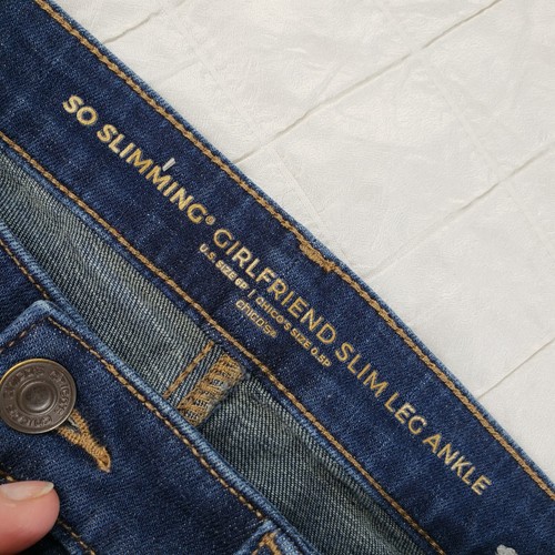 Chicos 0.5P Size 6P 30x26 Dark Wash So Slimming Girlfriend Ankle Jean Blue 30x26 - Picture 4 of 12