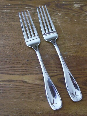 2 Dinner Fork Oneida Stainless Voss Glossy Wide Tip Concave 18/0 OHSVOS