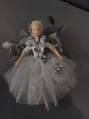 Katherines Collection Figur zum aufhängen Doll Puppe Tüllkleid silber Ballerina